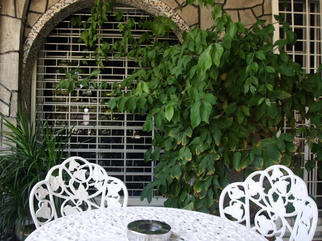 Morning Glory Guest House Kuching Buitenkant foto