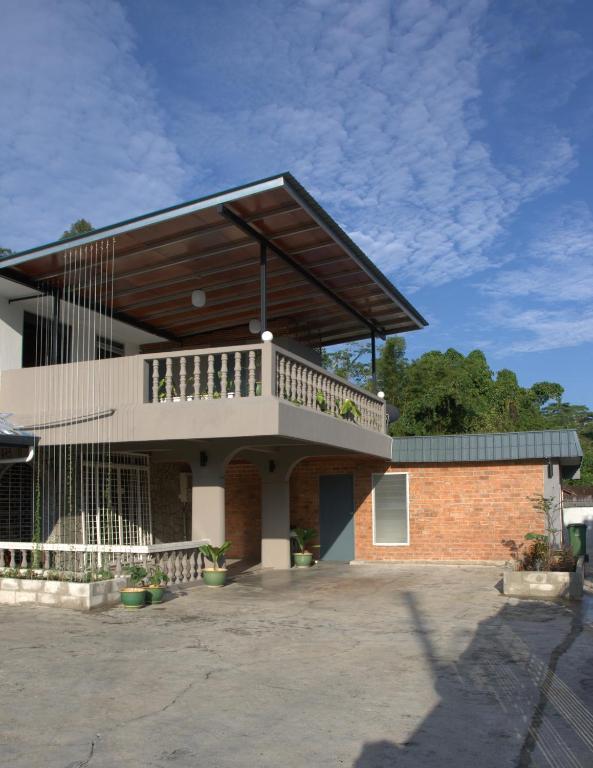 Morning Glory Guest House Kuching Buitenkant foto