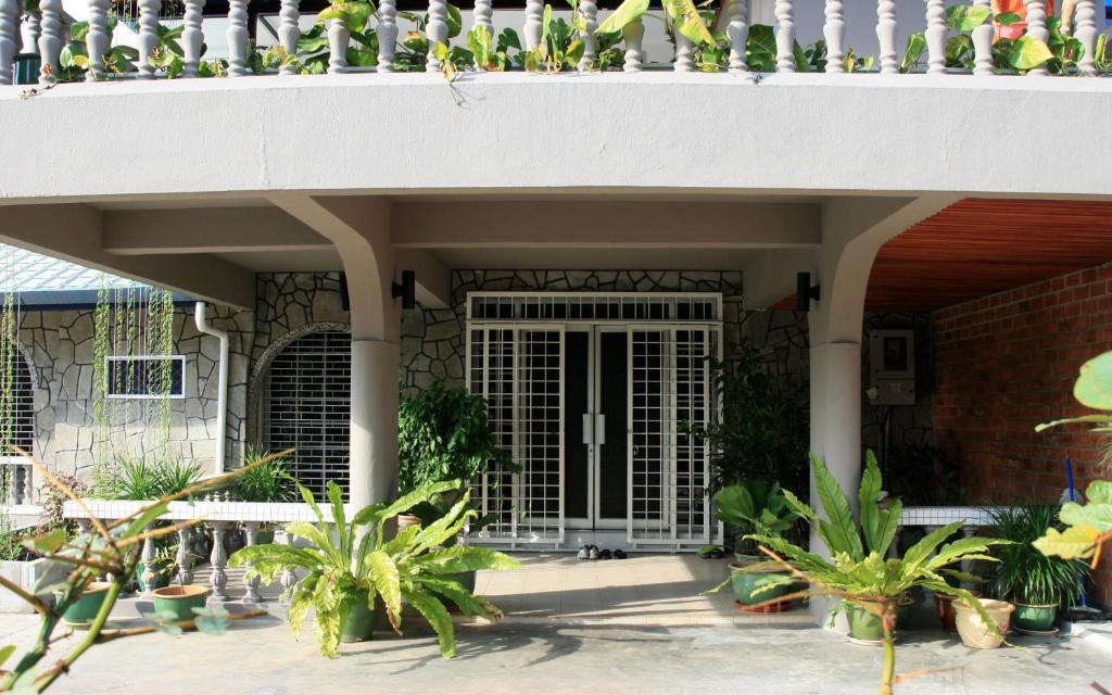 Morning Glory Guest House Kuching Buitenkant foto